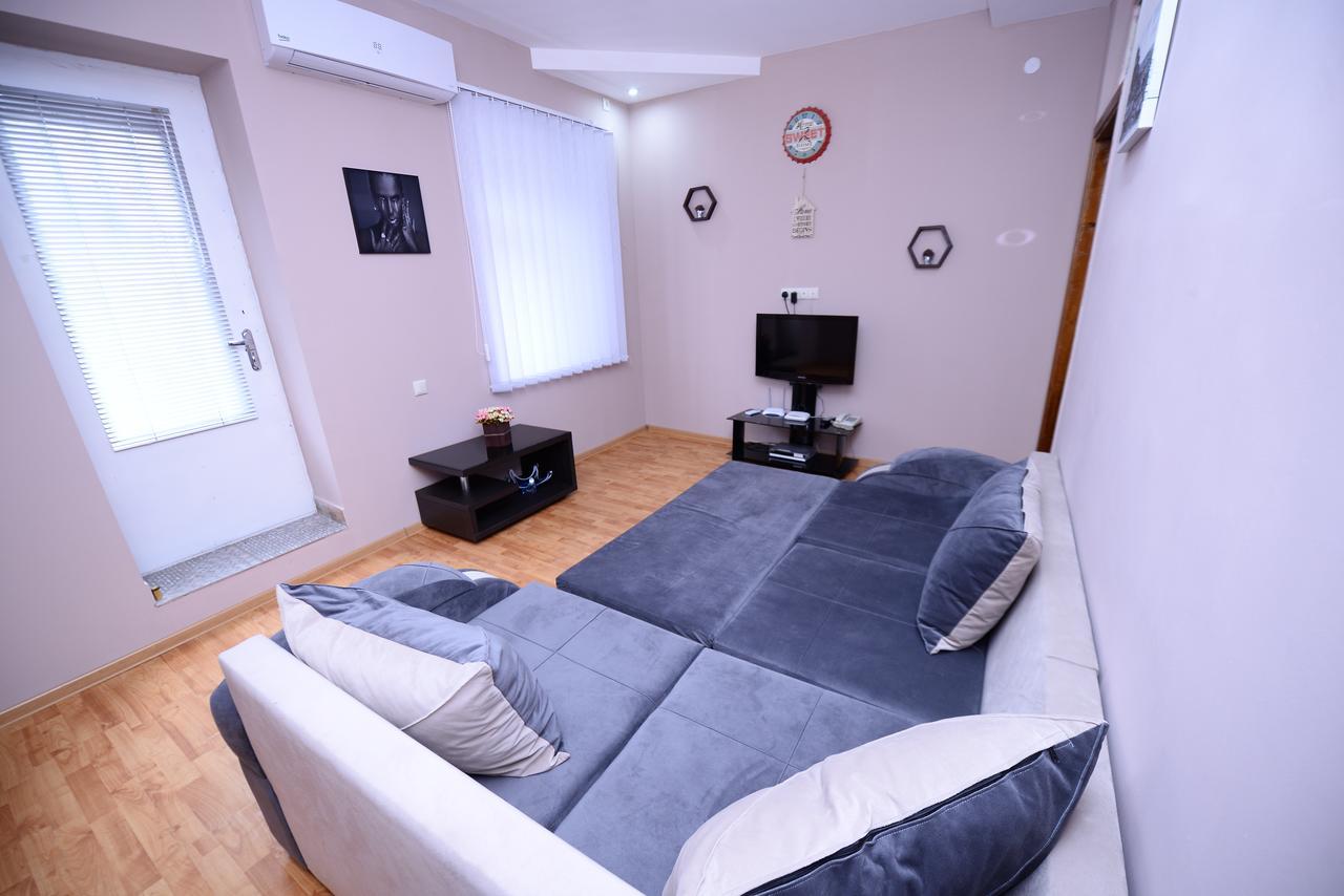 Sweet Home Apartment Tbiliszi Kültér fotó
